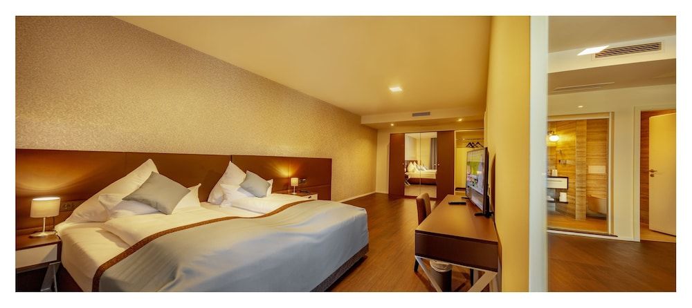 Trip Inn Conference Hotel & Suites Double Room 2