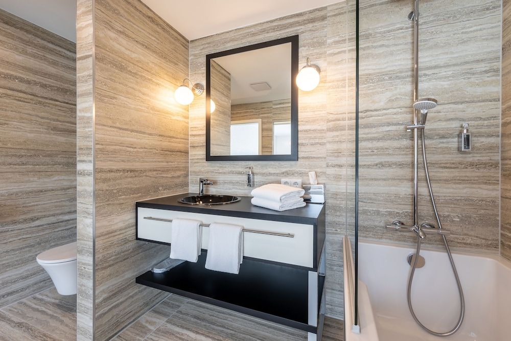 Trip Inn Conference Hotel & Suites Premium Suite, 2 Bedrooms, Balcony 6