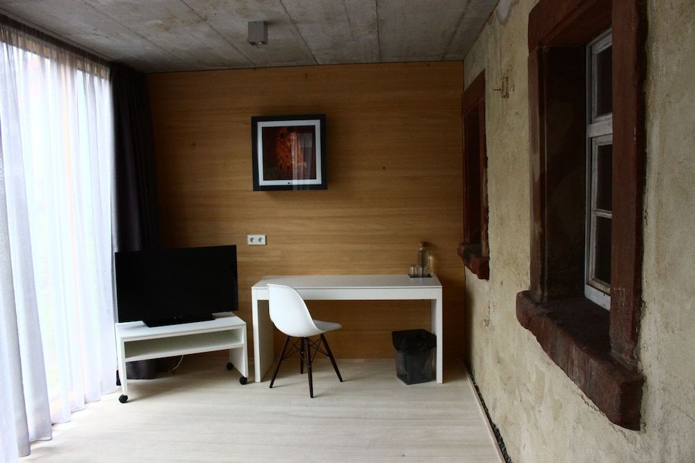 DIE KRONE - Hotel Garni Comfort Double Room 9