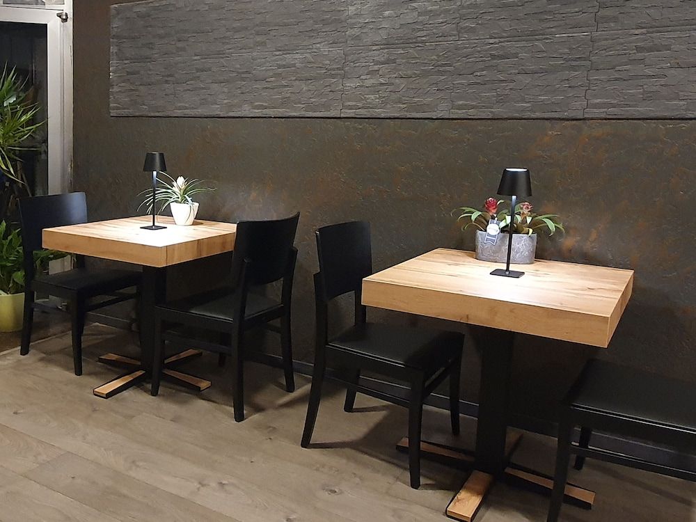 undefined Rheinmetropole Hotel 3