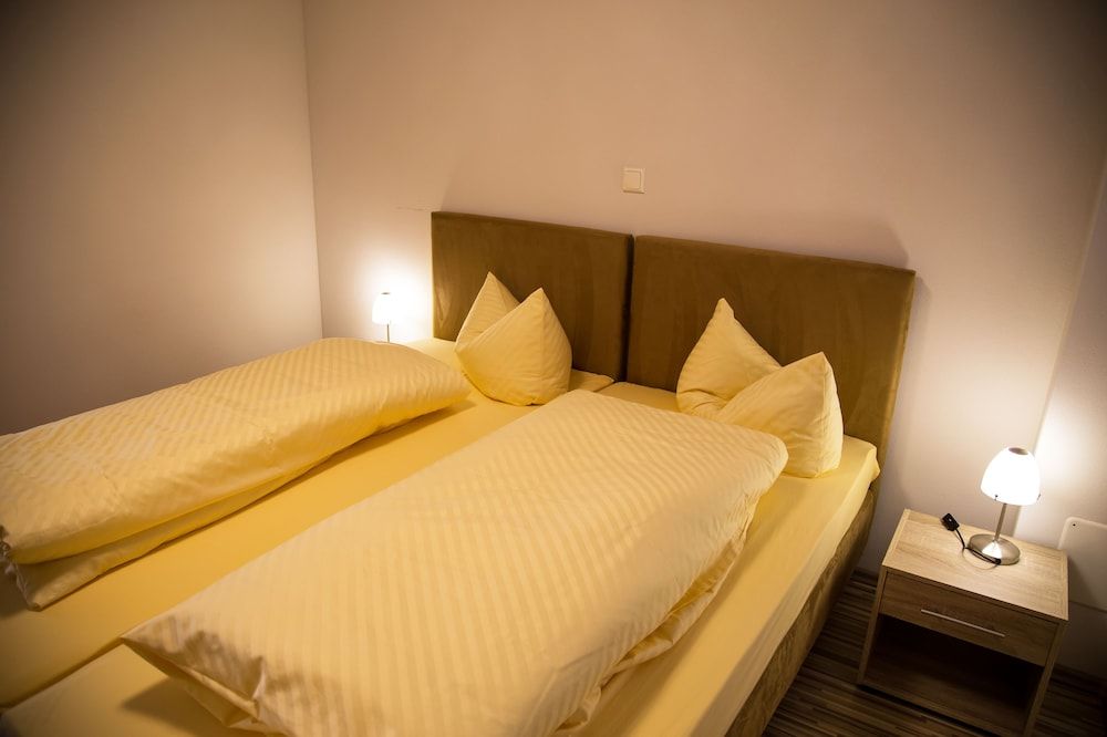 Gästehaus zum Lamm Garni Apartment, 2 Bedrooms, Balcony (5 persons) 6