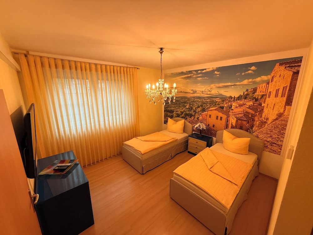 Hotel Am Sportpark Deluxe Apartment 6