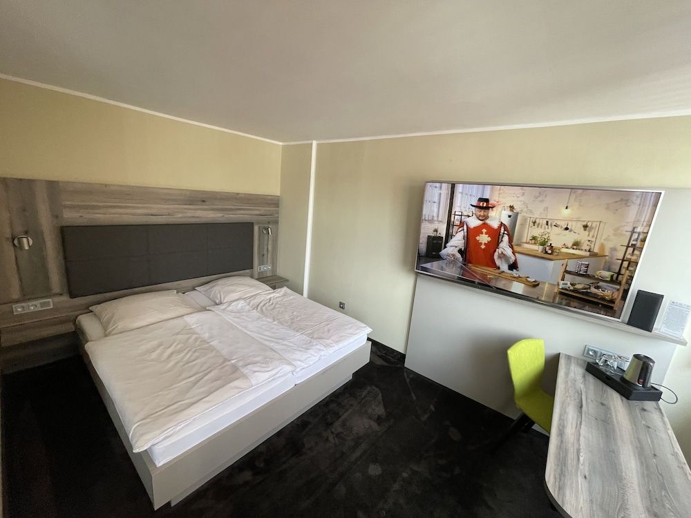 Hotel Am Sportpark Suite