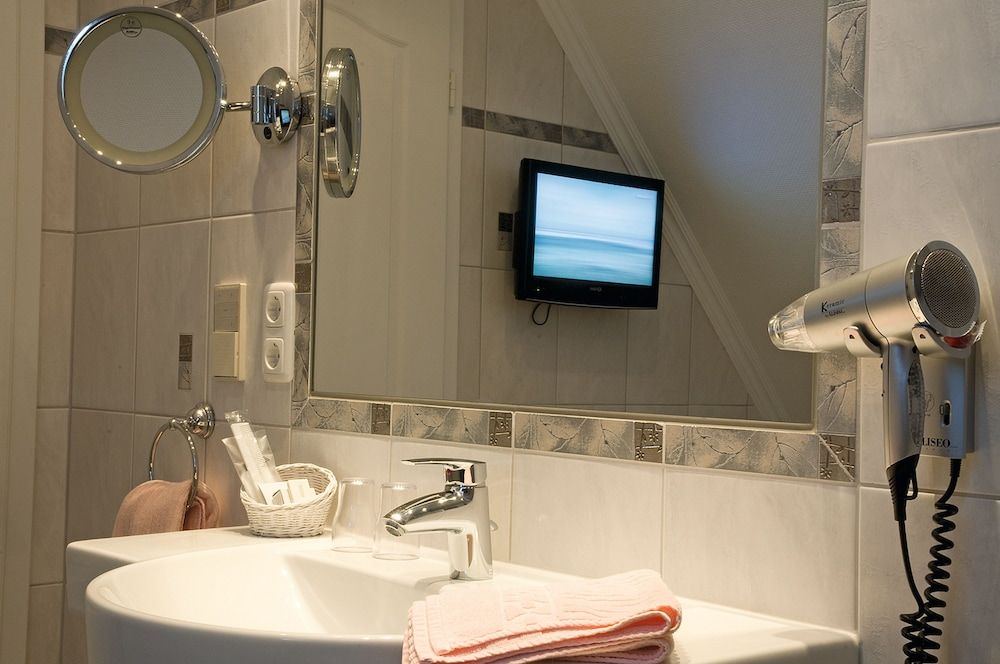 Hotel Acht Linden Single Room 3