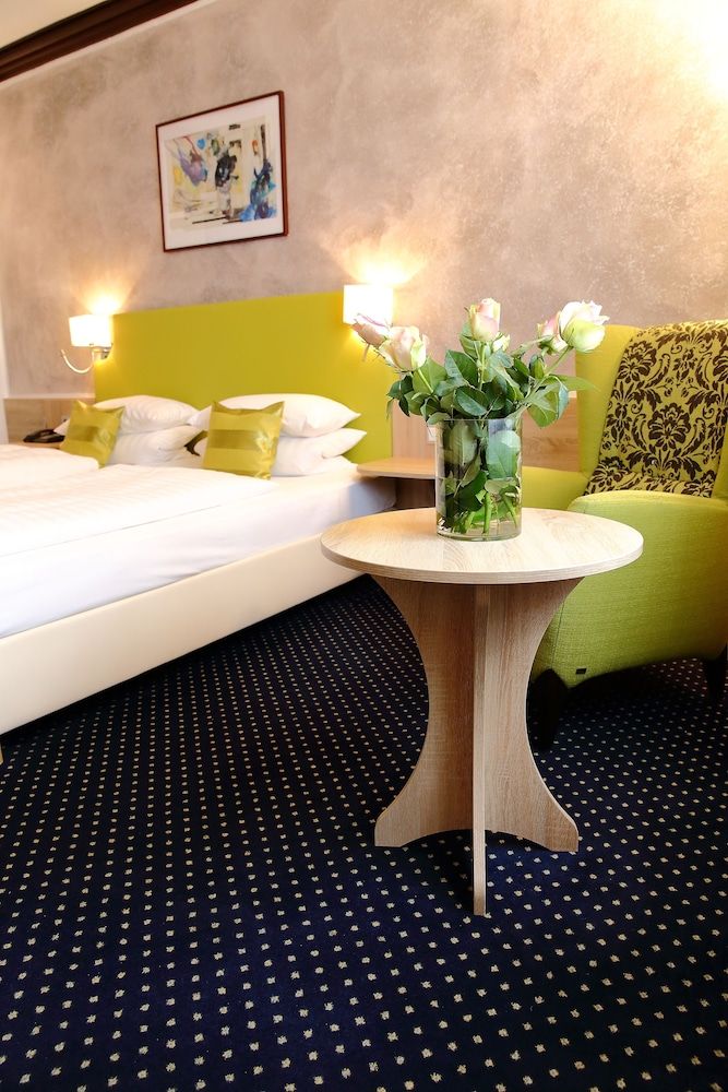 Hotel Rappensberger Traditional Double Room 5