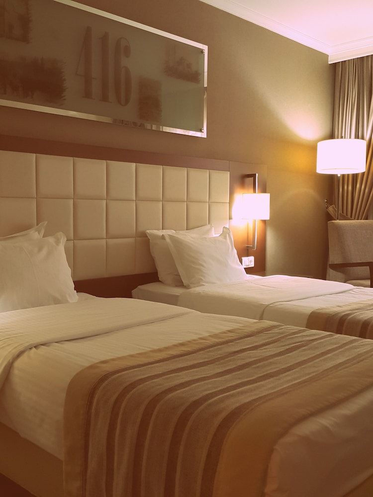 undefined Kent Hotel Istanbul 2