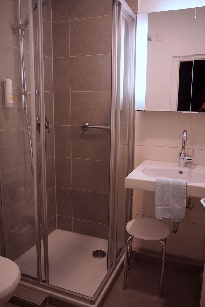 Hotel Alexa Standard Double Room 3