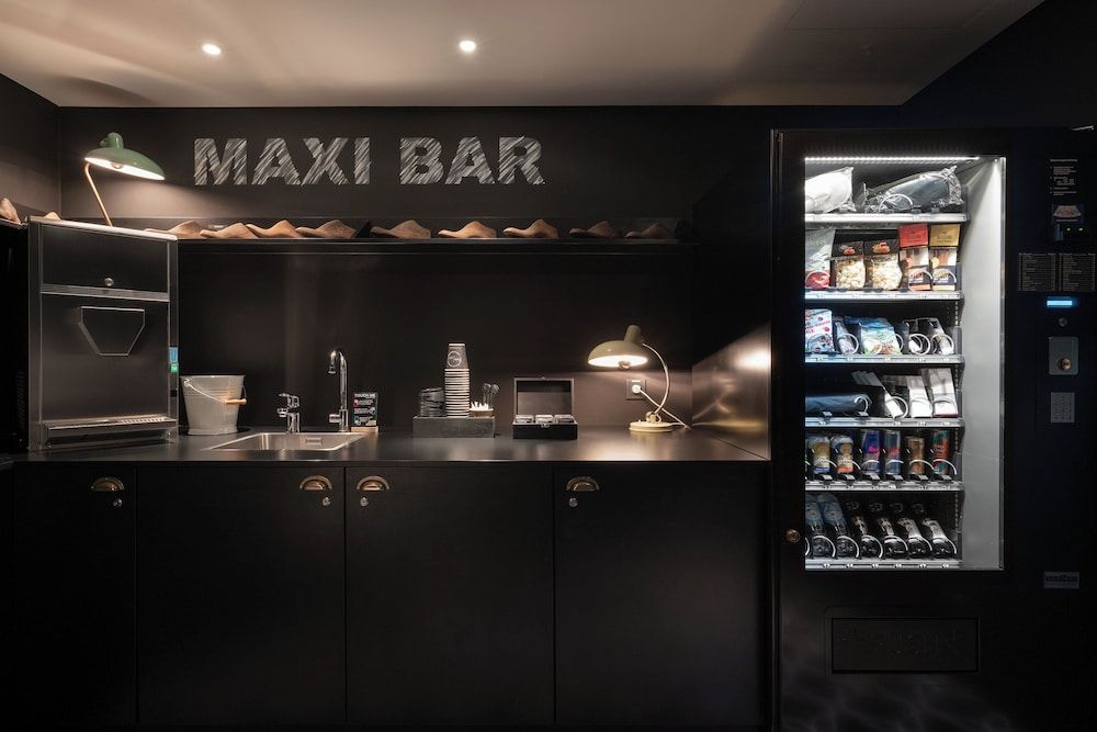 undefined Ruby Coco Hotel Dusseldorf 5