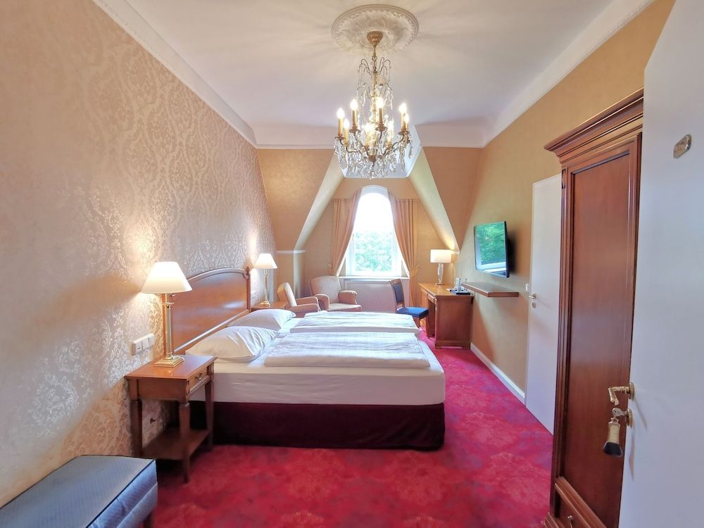 Hotel Erbprinzenpalais Superior Double Room 3