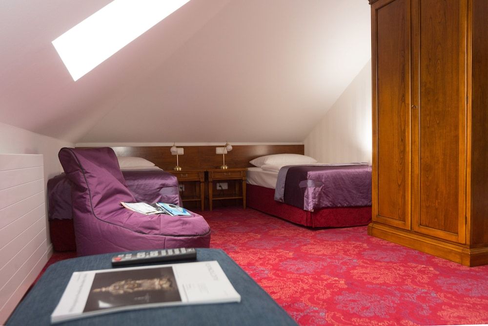 Childrens Theme Room