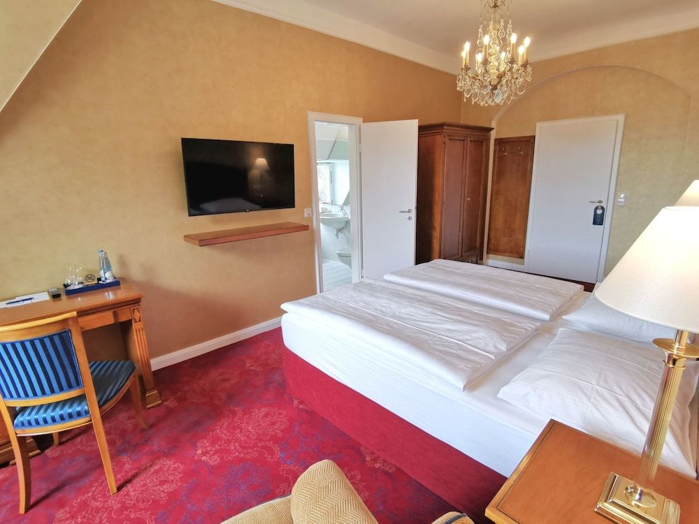 Hotel Erbprinzenpalais Superior Double Room 2