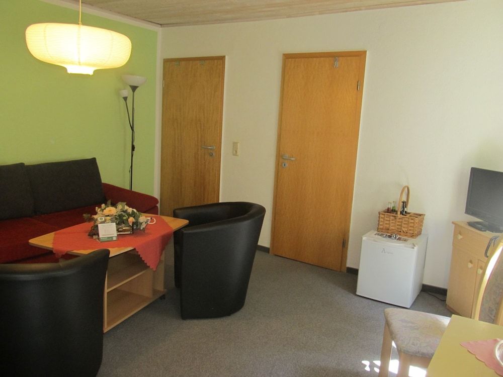 Pension Mahrets Puppenstube Family Room 6