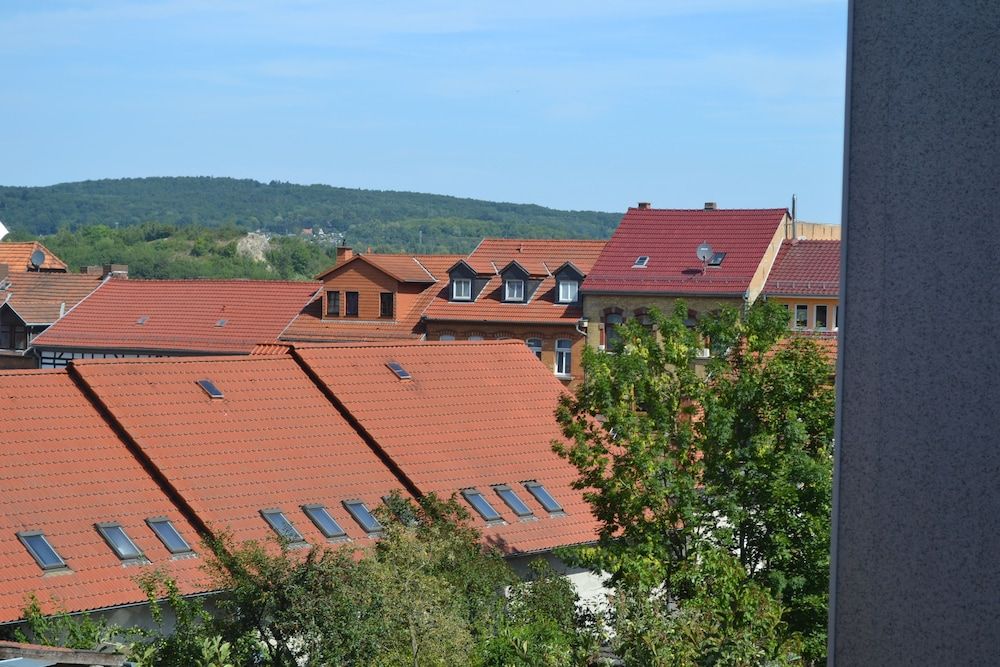 Pension Mahrets Puppenstube Family Room, Courtyard View 2