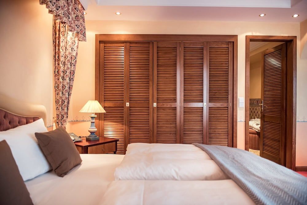 Exclusive Studio Suite
