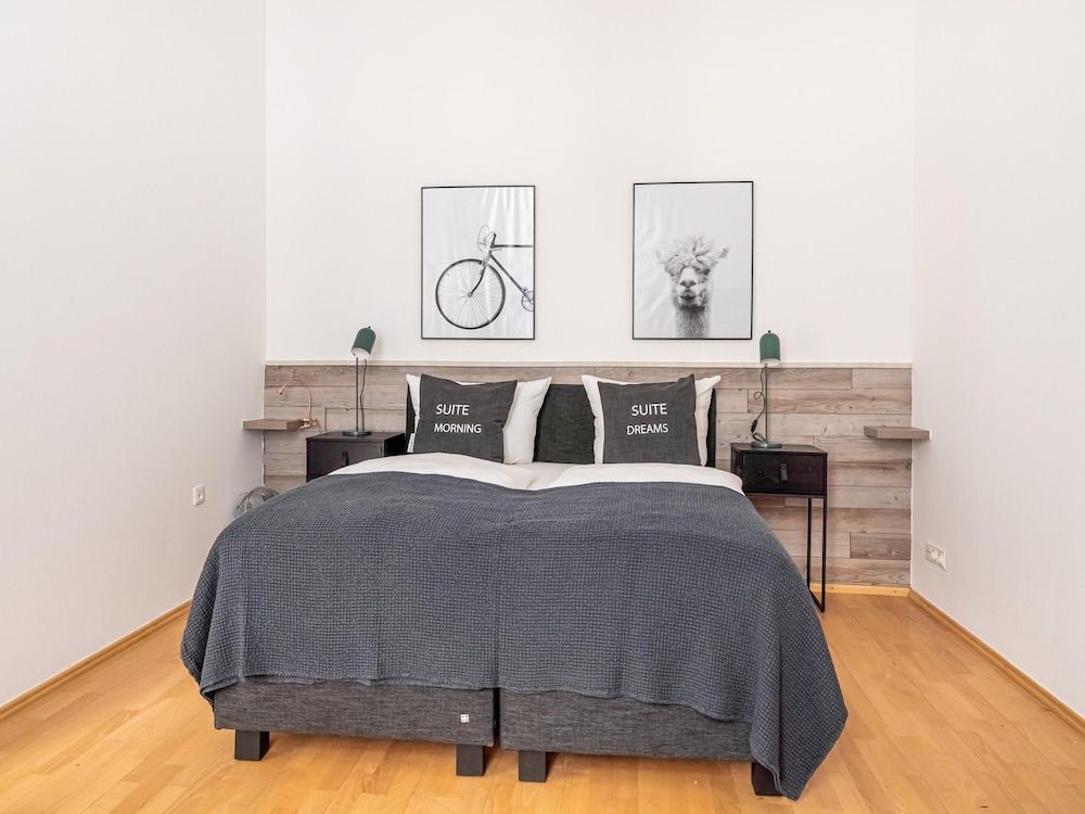 undefined Apartment Berlin Paul Robeson Straße 2