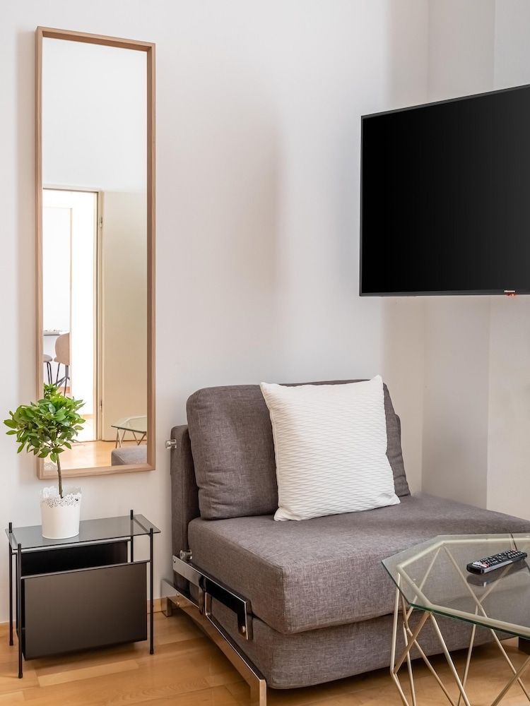 undefined Apartment Berlin Paul Robeson Straße 8