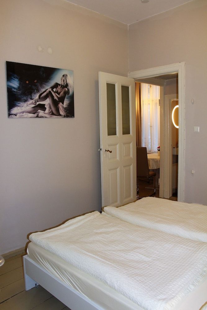 Stars Berlin Apartments Essener Straße City Apartment, 1 Bedroom 4