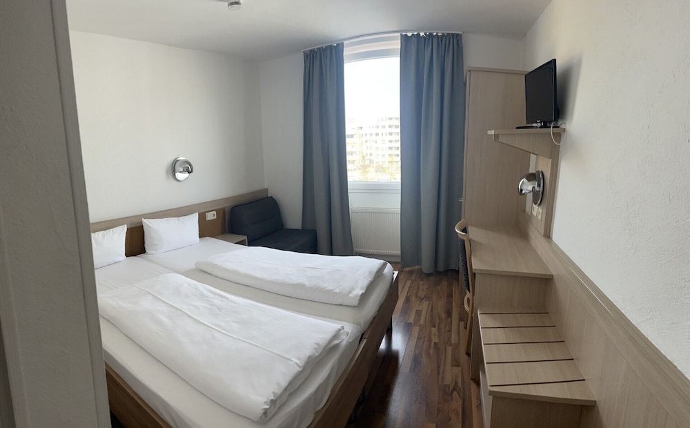 undefined Hotel Imperial 4