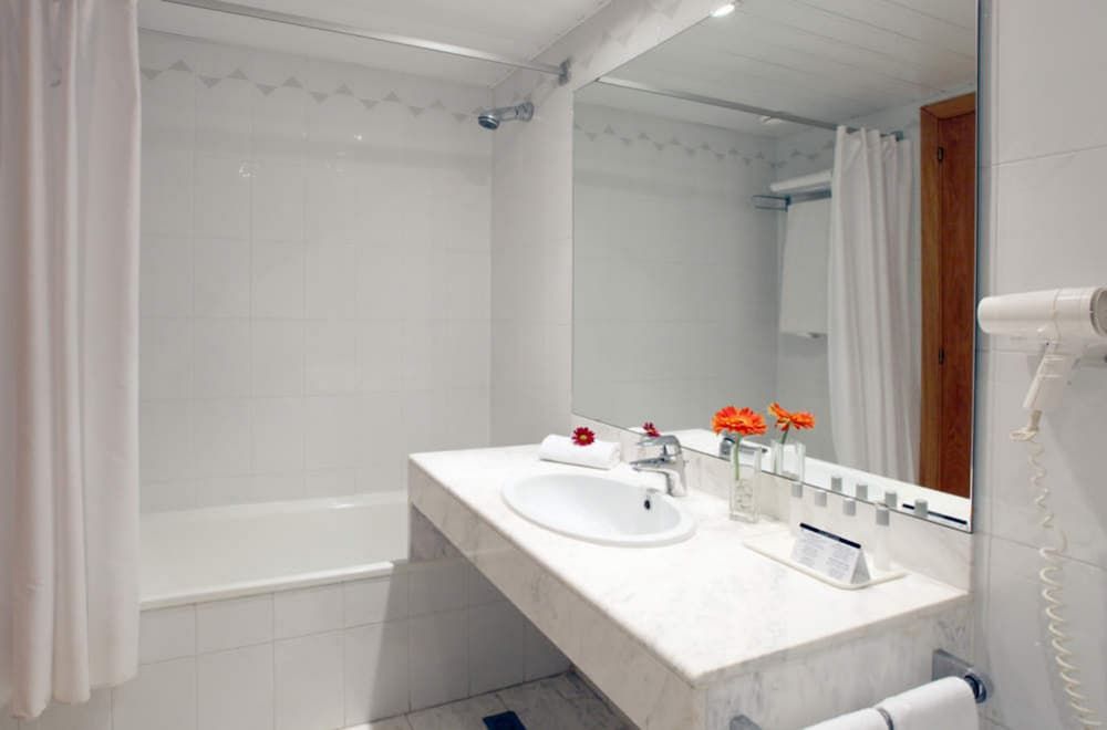 Hotel Ciutat de Granollers Superior Double Room 4