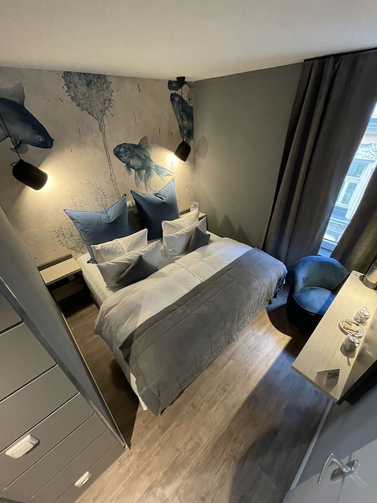 Boutique Hotel Falkenturm Superior Double Room 9