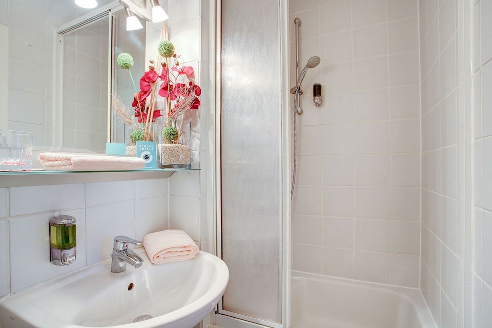 INA Hotel Consul Standard Double Room 4