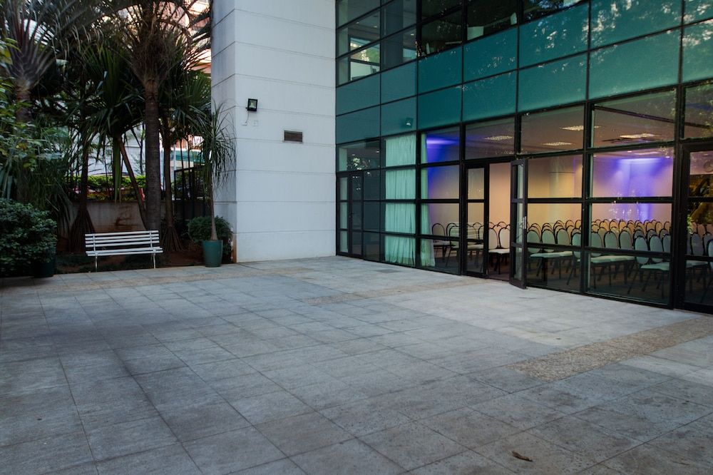 undefined Blue Tree Premium Paulista 5