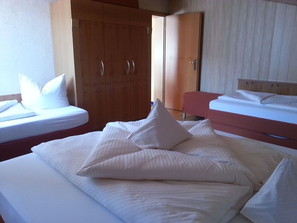 Classic Triple Room
