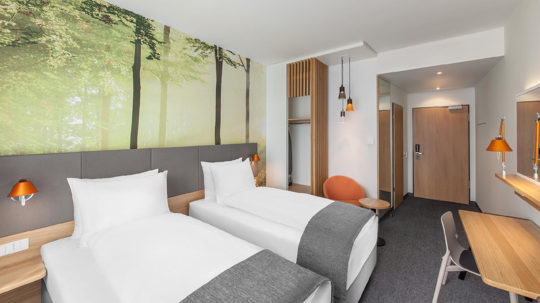 undefined Holiday Inn Munich - Leuchtenbergring by IHG 7