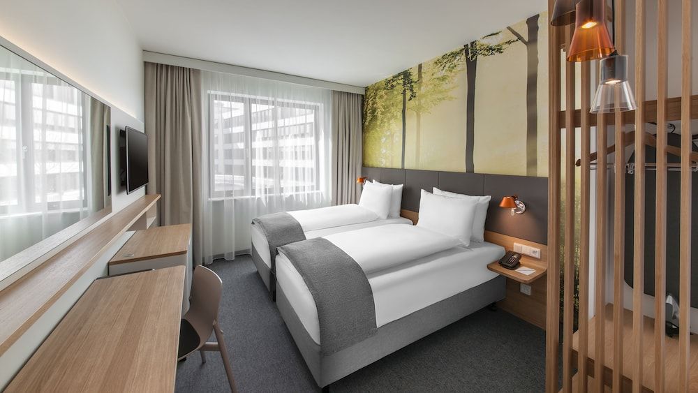 Holiday Inn Munich - Leuchtenbergring by IHG Standard Room, 2 Twin Beds 2