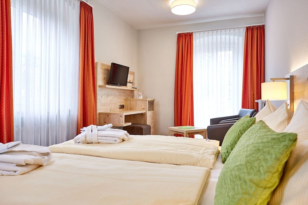 Zum Turm  -  Apartments und Gästezimmer Superior Double Room 2