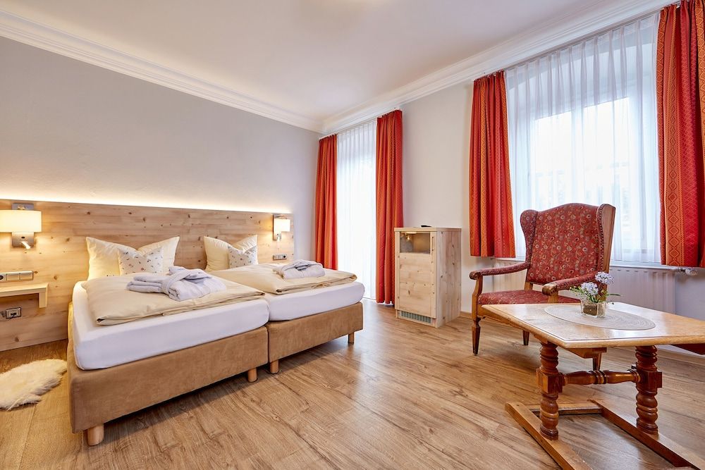 Zum Turm  -  Apartments und Gästezimmer Superior Double Room 3