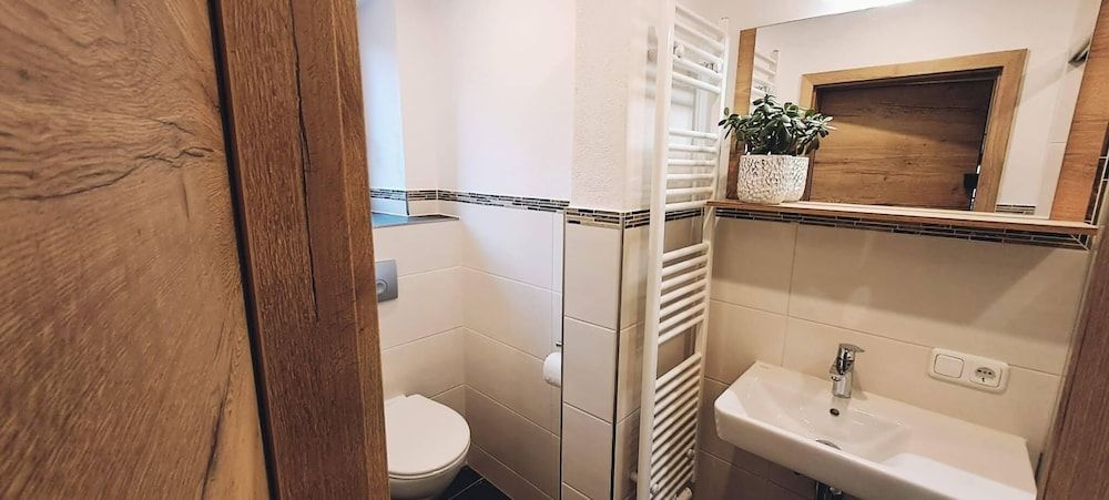 Pension Gasthof Etzerschlössl Traditional Studio Suite, 1 King Bed, Kitchen, Ground Floor (Room 5) 2