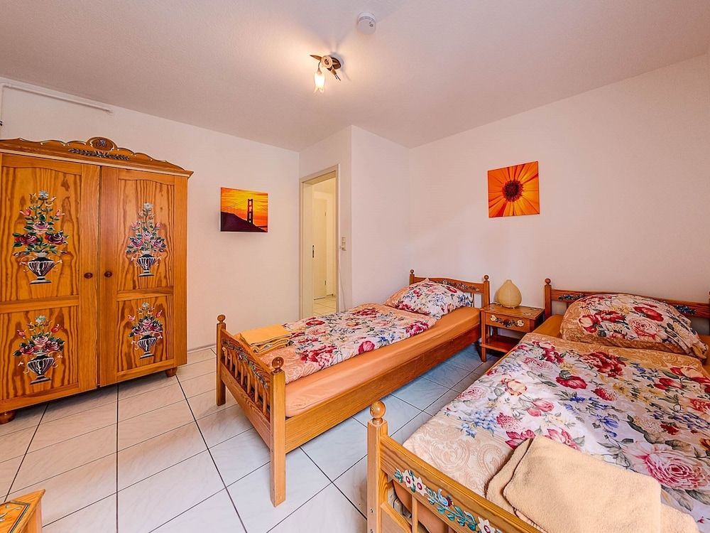 Apartment, Private Bathroom, Garden View