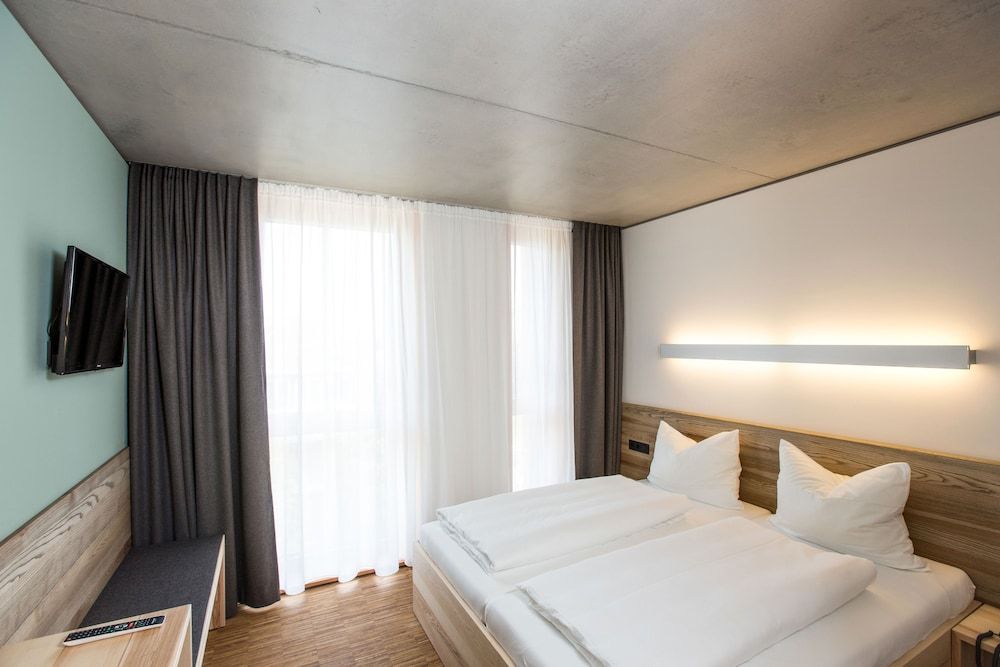 Green City Hotel Vauban Double Room 2