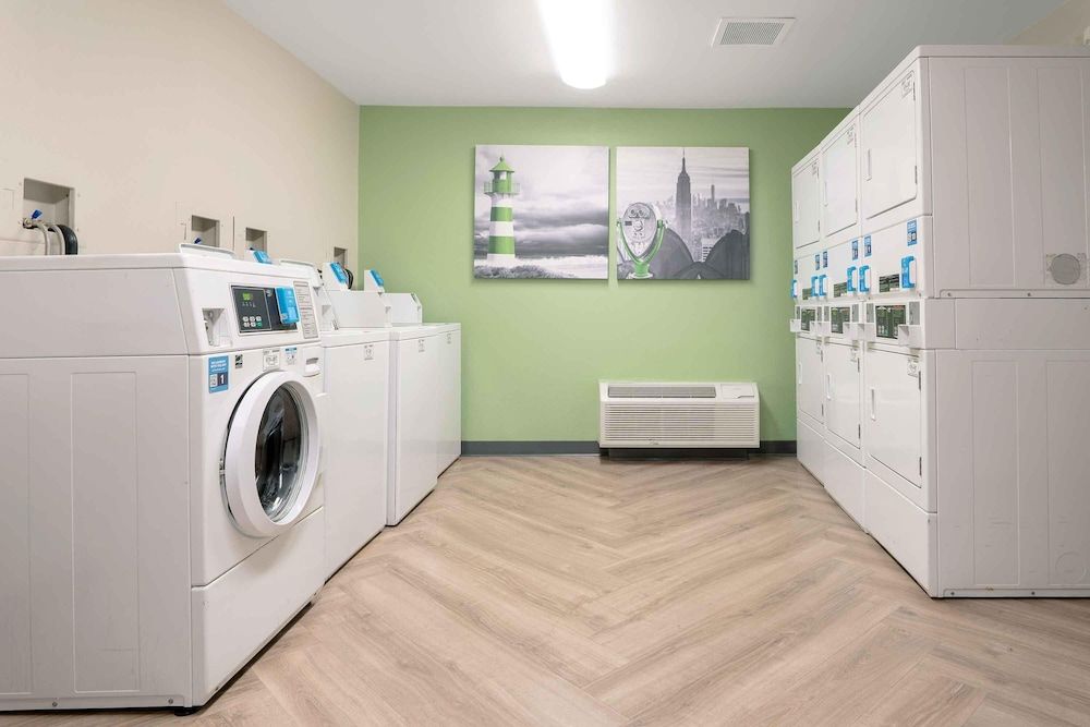 undefined Extended Stay America Suites Orange County Anaheim Conv Ctr 10