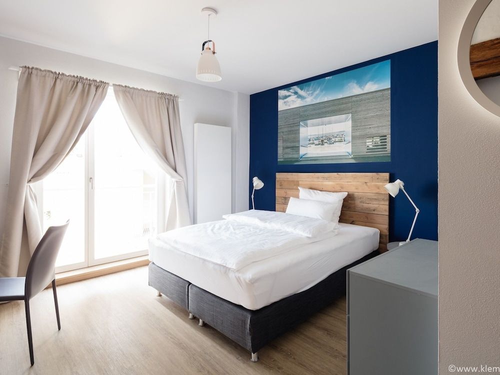 Deluxe Double Room, Accessible, Private Bathroom