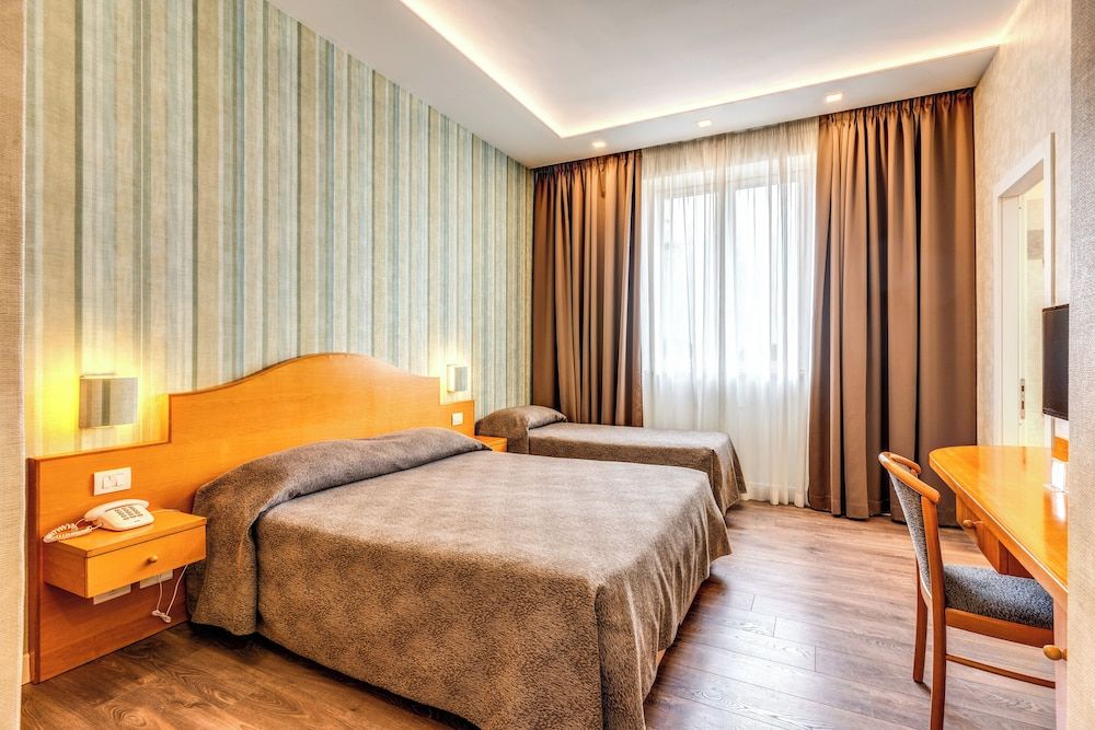 Classic Triple Room