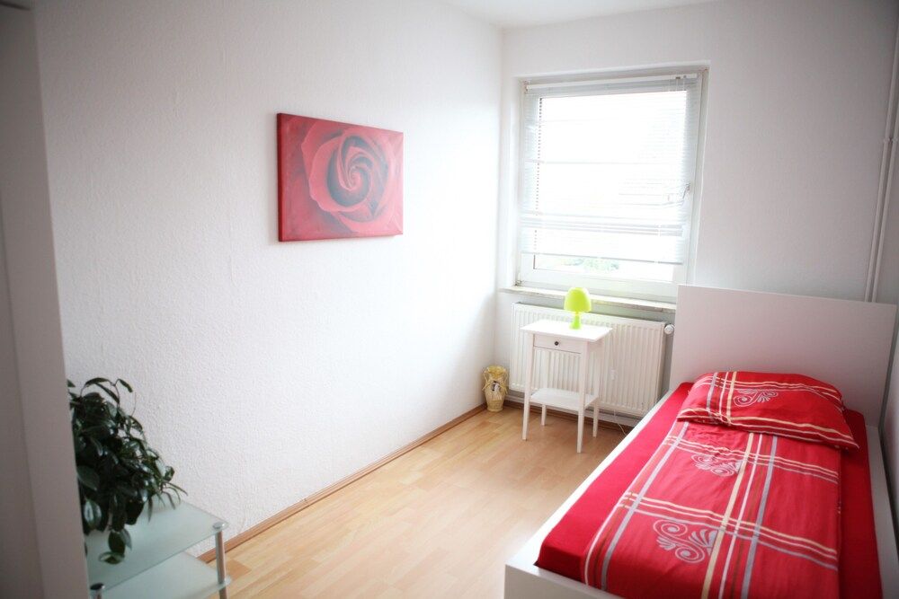 White House Bochum Ehrenfeld Apartment, 2 Bedrooms, City View (Dibergstraße 50) 4