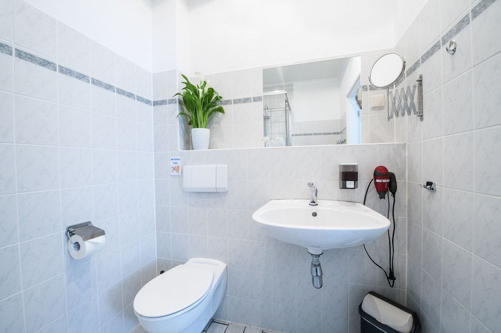 Hotel Forsthaus Sellin Superior Apartment, Multiple Beds, Refrigerator 3