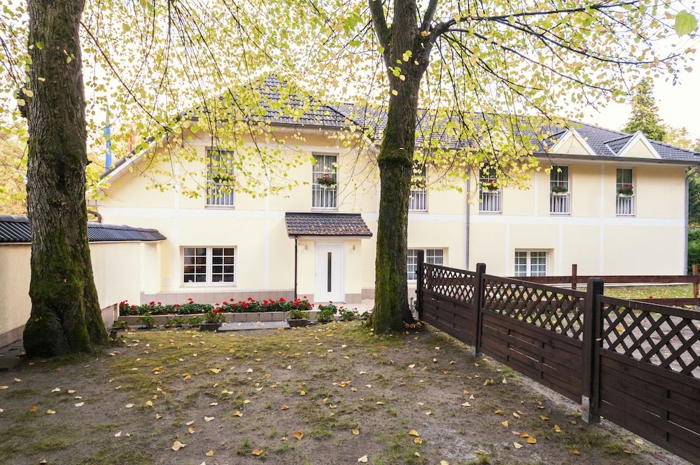 undefined Hotel Grüne Tanne 7