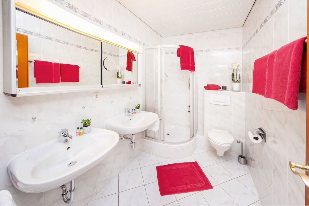 Kurhotel Roswitha Double Room, Balcony 6