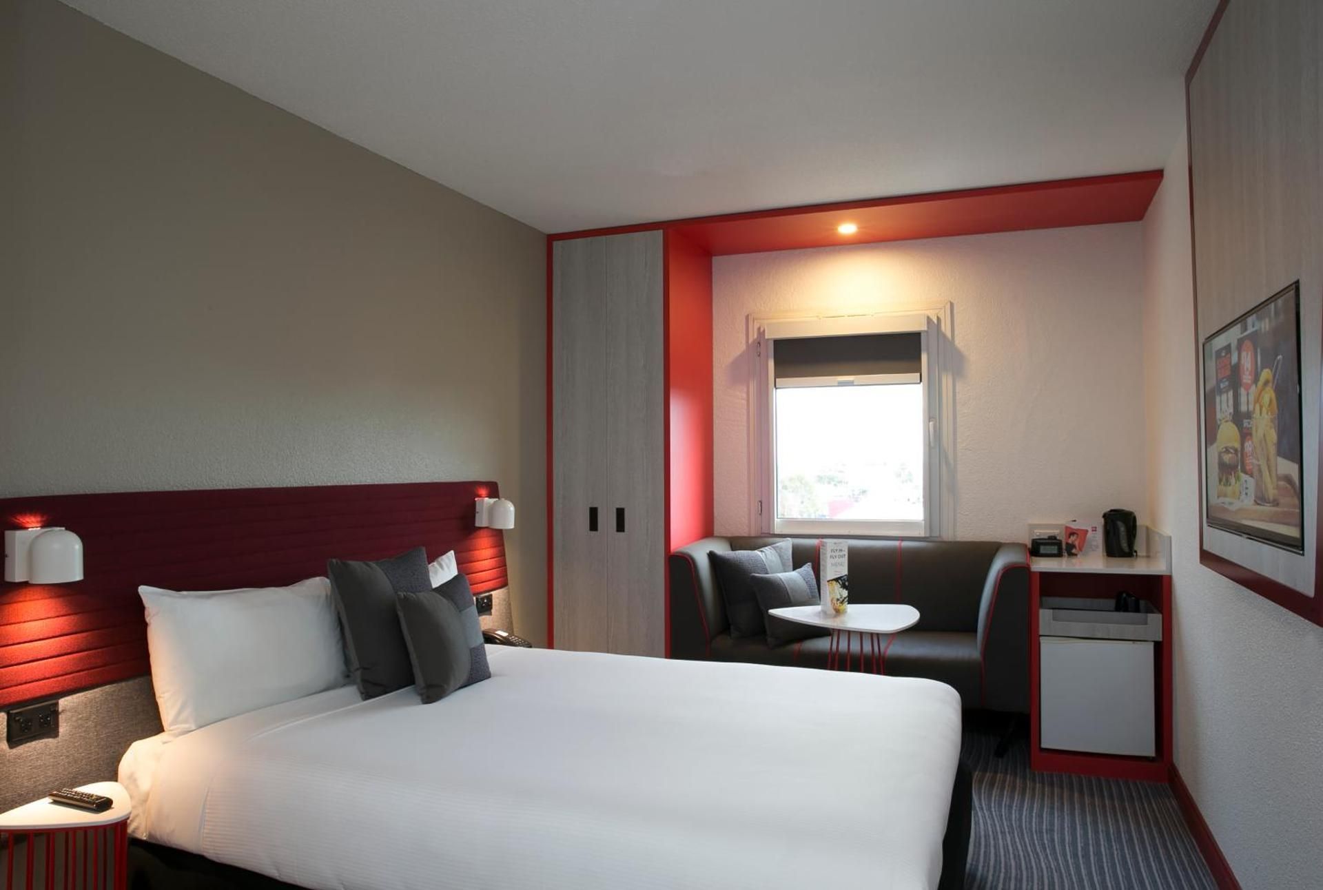 Superior Room, 1 King Bed