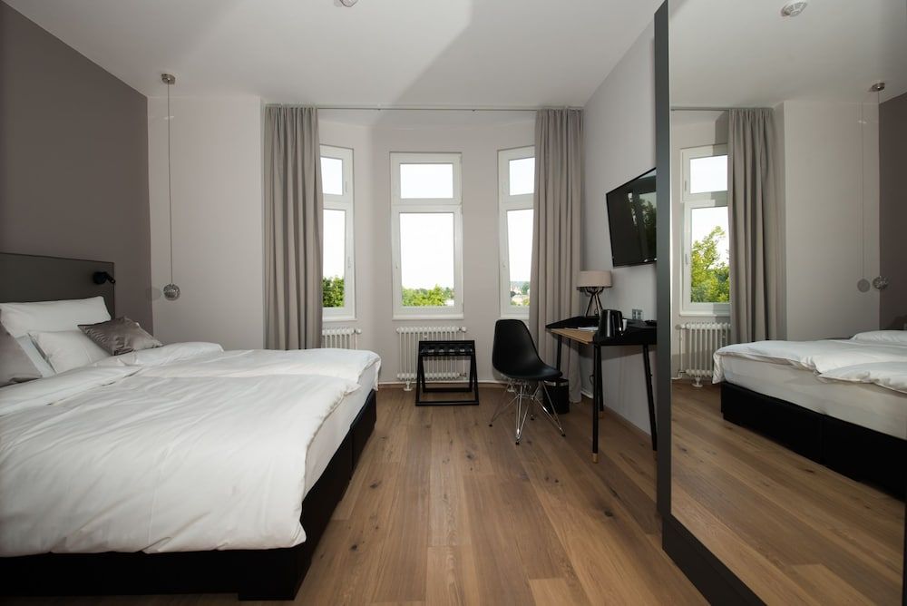 Hotel Liono Superior Double Room Single Use 2