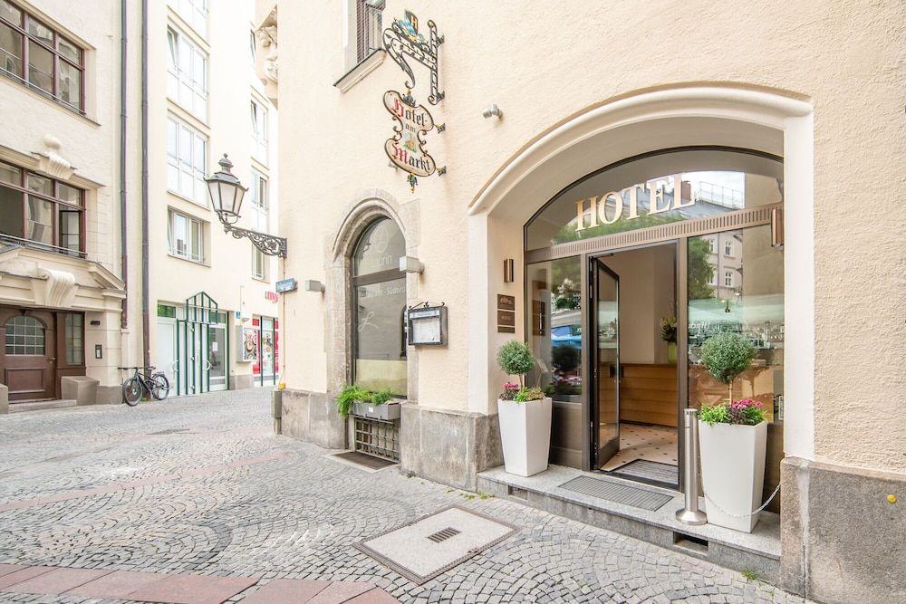 undefined Hotel Am Markt 6