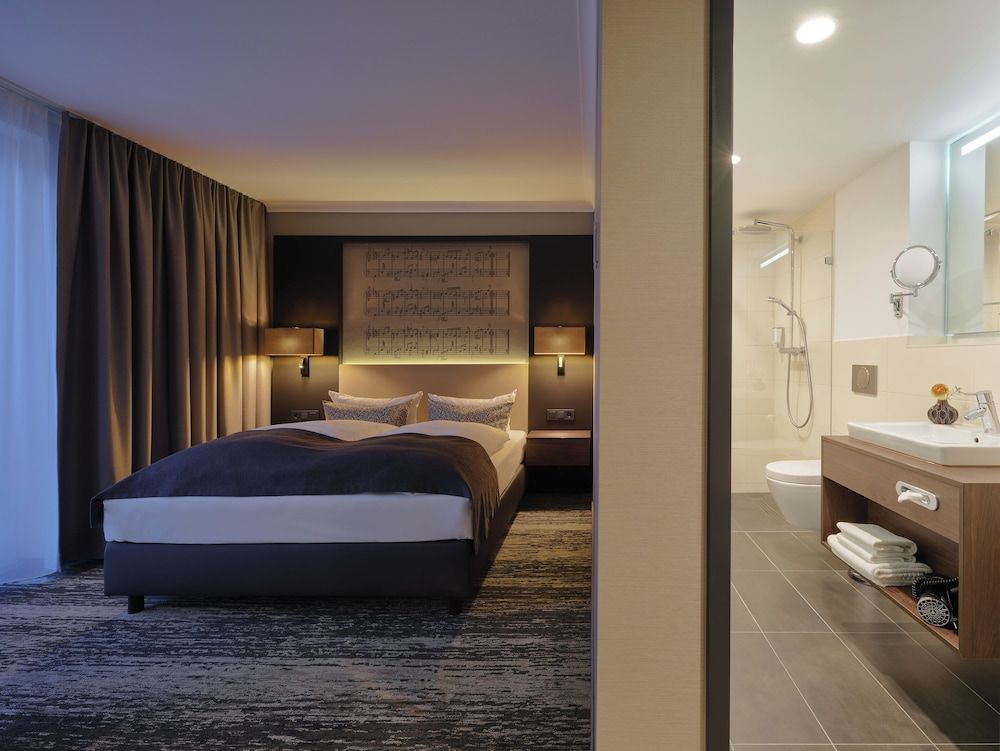 undefined Kranz Parkhotel 6