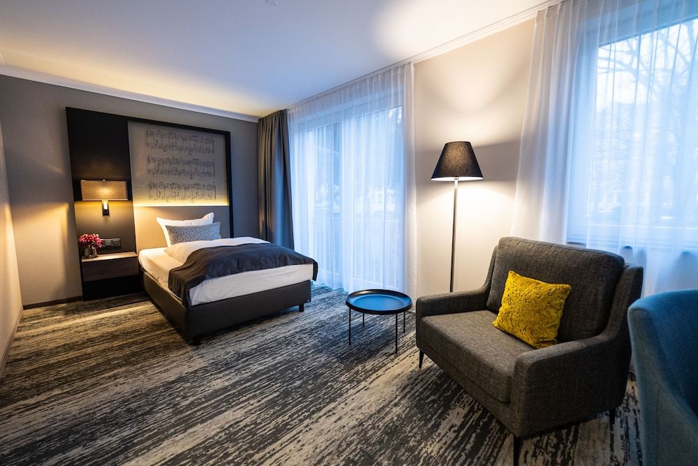 undefined Kranz Parkhotel 7