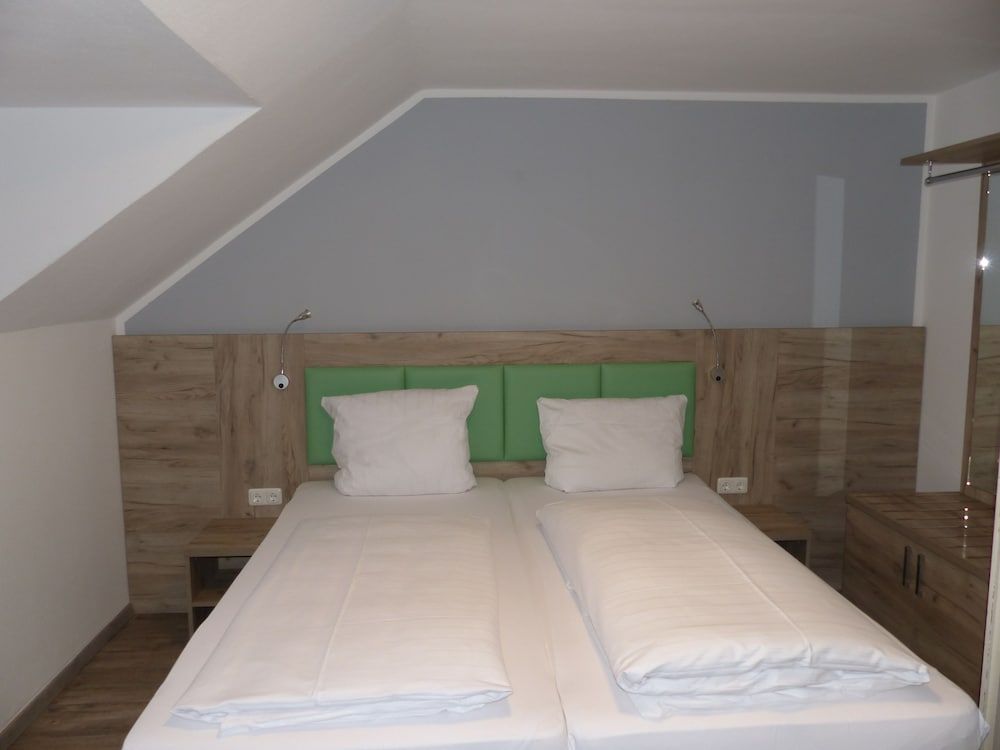 Hotel Pension Köberl Double Room, Private Bathroom