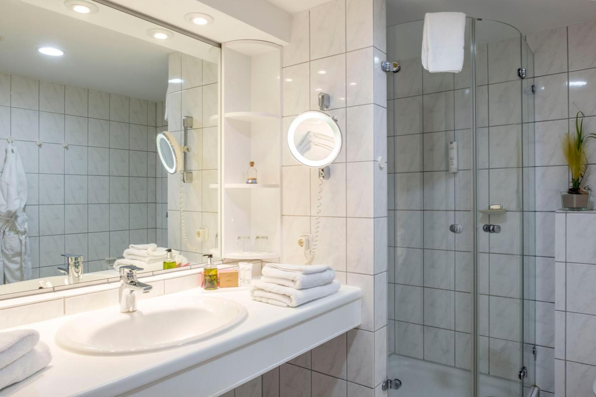 One-Bedroom Comfort Apartment