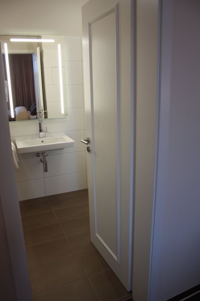 Mr.& Mrs. President Exclusive Studio, City View 4