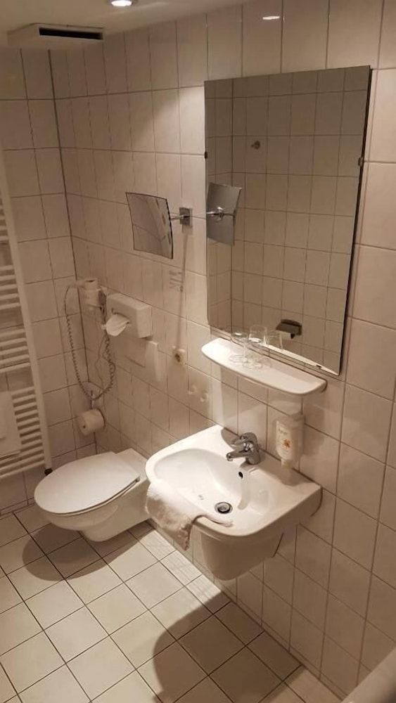 AKZENT Hotel Zur Post Comfort Double Room 6